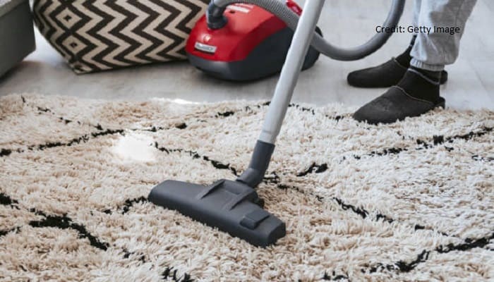 Top 5 Reasons Why You Should Call Carpet Cleaning Services For Professional Carpet Care